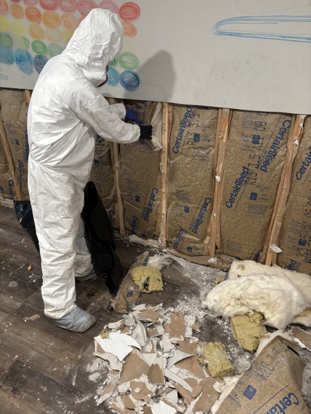 Water Damage Restoration in Irvington, NJ (3)